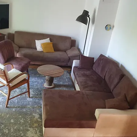 Luessishausen Im Luesserttal Auf Mehr Als 140m2 * Feilbingert