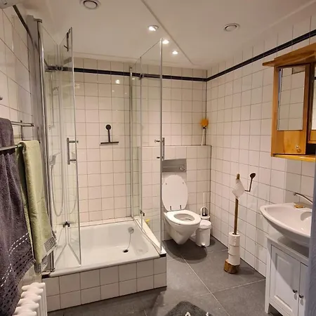 Luessishausen Im Luesserttal Mit 140m2 Und Dsl بيت للعطل